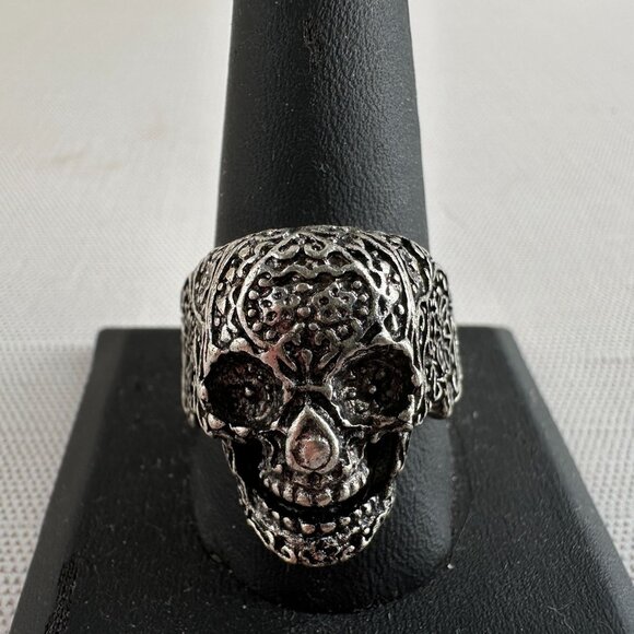 Bikers Skull Ring Size 11 Stainless Steel Gothic Mens Ring Intricate Design - Picture 1 of 6